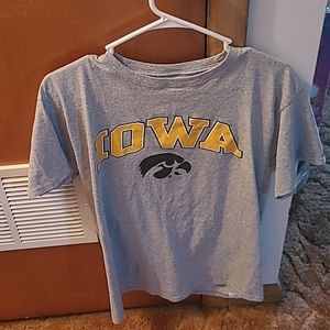 Iowa t-shirt brand Russel size medium 38-34 color gray and black and yellow